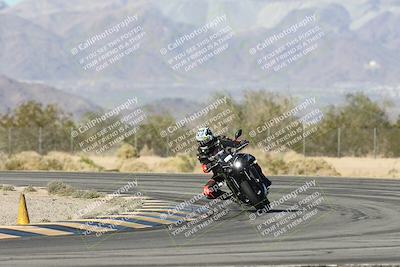 media/Dec-04-2025-Racers Edge (Thu) [[5ebc9f124d]]/3-B Group/1-Session 1 (Turn 7)/